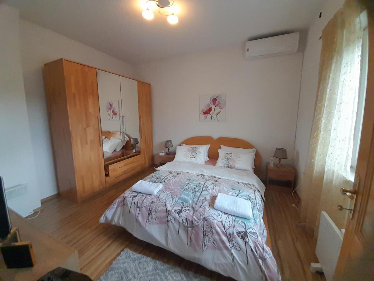 River Bank Apartments & Castle View Bihac Bagian luar foto