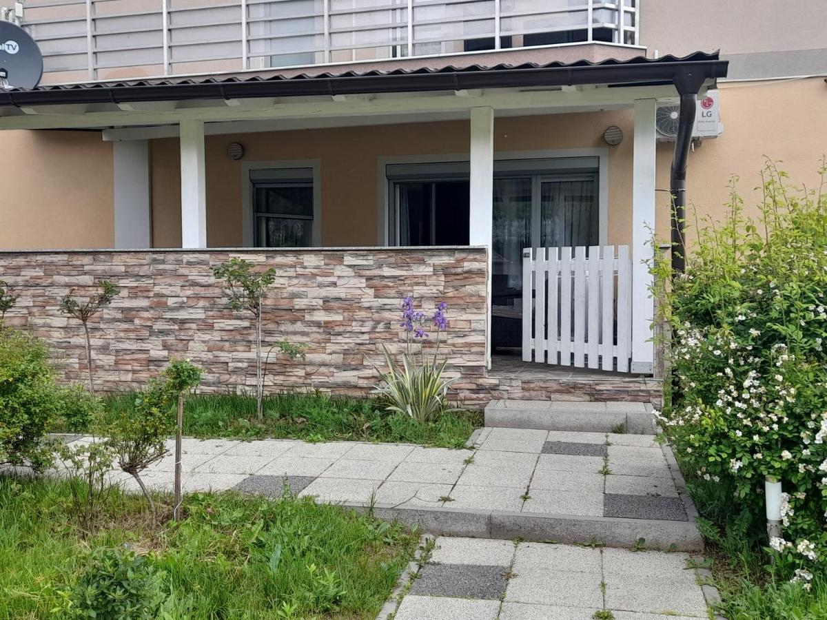 River Bank Apartments & Castle View Bihac Bagian luar foto