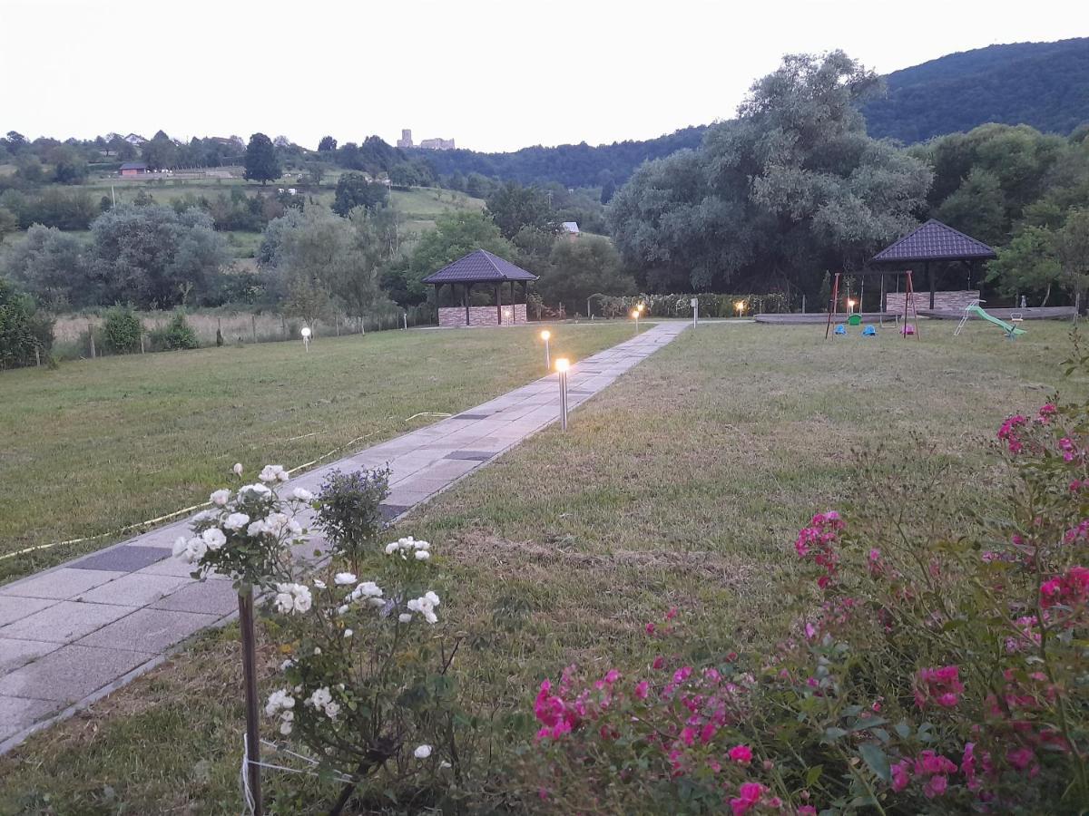 River Bank Apartments & Castle View Bihac Bagian luar foto