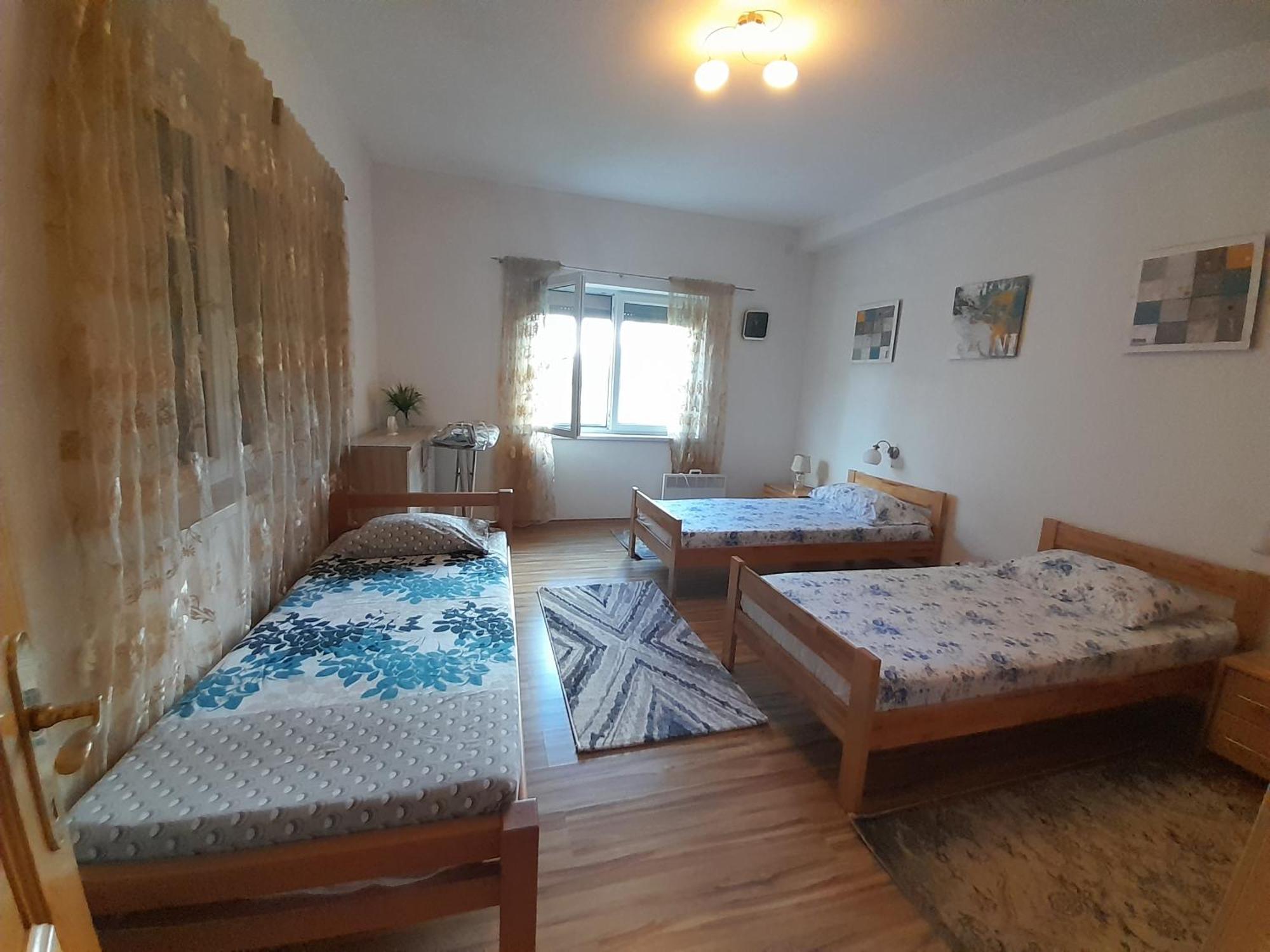 River Bank Apartments & Castle View Bihac Bagian luar foto